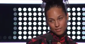 Em discurso no VMA, Alicia Keys pede pela equidade de gênero
