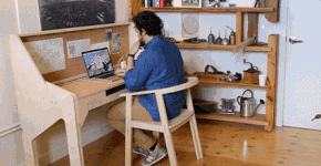 Designer cria mesa de trabalho multiuso que se transforma em bar