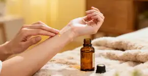 Algumas gotinhas disso vão te deixar calminho em poucos minutos