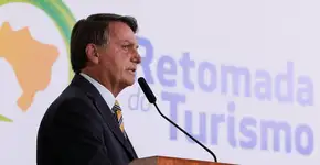 Bolsonaro vira piada após dizer que ‘tem que ter pólvora’ contra política de Biden