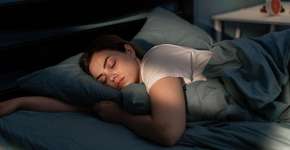 Dormir mal afeta fertilidade feminina, alerta estudo