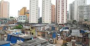 Fernando Haddad visita Favela do Moinho e promete obras de saneamento e iluminação