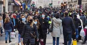 OMS diz que mundo está entrando na quarta onda da covid-19