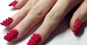 Unha em relevo feita por impressora 3D