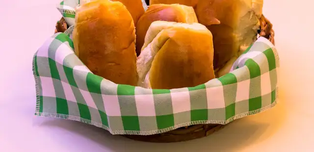 Aprenda a fazer um pão caseiro de cará melhor que de padaria