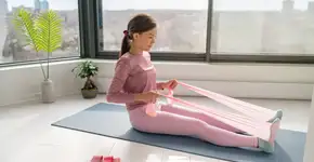 Pilates: 5 exercícios simples para fazer em casa