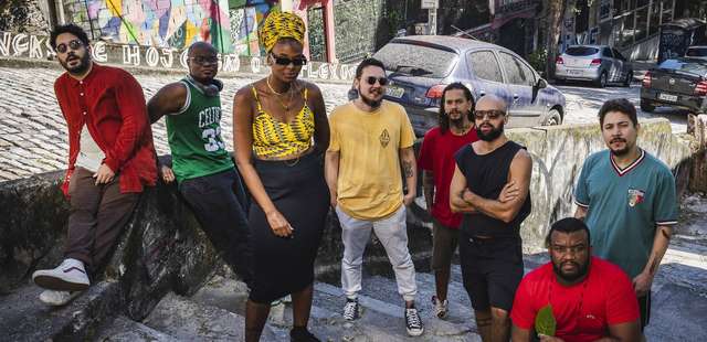 Show de Zé Bigode Orquestra com Di Melo