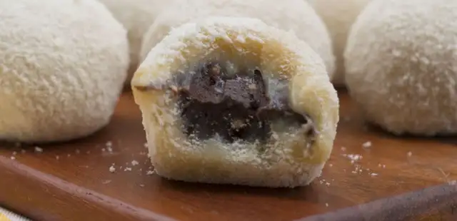 Faça brigadeiro de Ouro Branco, o doce que parece de confeitaria
