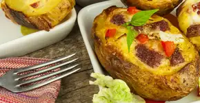 A batata recheada de airfryer que todo mundo vai querer fazer em casa