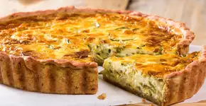 Quiche de queijo para você surpreender os amigos em qualquer evento