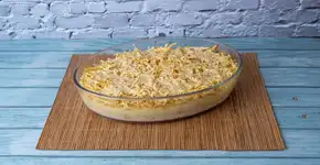 Fricassê de frango é pura cremosidade e sabor em um prato só