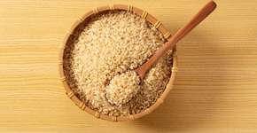 Dia do arroz: 8 benefícios da versão integral para a saúde
