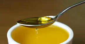 O óleo saudável e barato que pode substituir o azeite