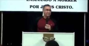 Pastor volta a destilar ódio em culto: ‘Manda o delegado vir aqui’