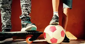 Como o esporte na escola contribui para o desenvolvimento das crianças?