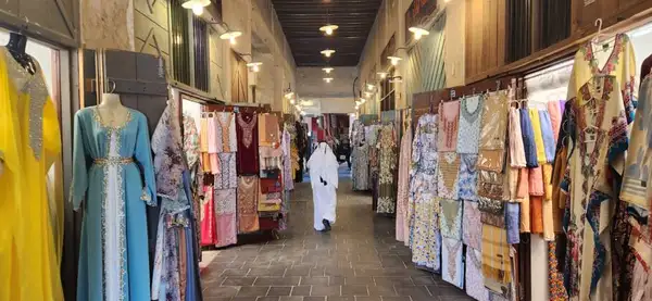 Souq Waqif, mercado tradicional que preserva a atmosfera histórica de Doha