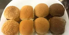 Espaço em Moema aposta no rodízio de mini-hambúrguer