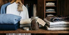 Nas casas mais organizadas o guarda-roupa não tem traças porque usam cravos da índia para afastar os bichos