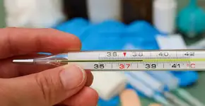 Termômetro e medidor de pressão com mercúrio estão proibidos