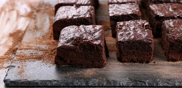Faça um delicioso brownie para comer no café da manhã