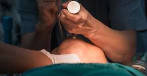 RJ: Sem sedativo, pacientes intubados ficam acordados e amarrados