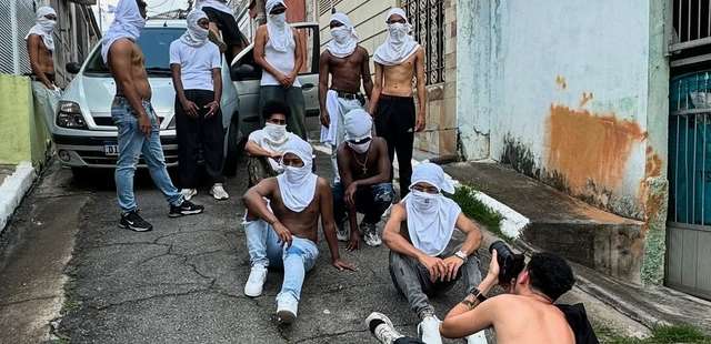 Exibição mini-doc e ep ‘São Regras do Bairro’