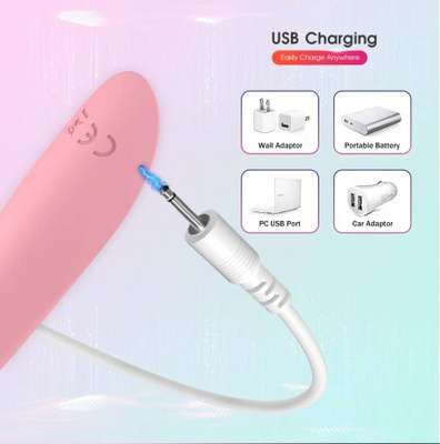 Produzido em silicone cirúrgico super macio, ele possui 12 modos de frequência para você achar a forma que melhor te dá prazer, além de ser 100% impermeável e à prova d´água