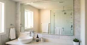 Mistura caseira para blindar vidros e espelhos de manchas de dedos