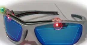 Alunos usam novas tecnologias para inventar ‘óculos do futuro’