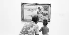 Crianças gravam audioguia para exposição sobre infância no MASP