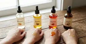 Como escolher o óleo natural para o corpo que traz conforto e viço após os 50