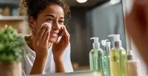 Erro comum com tônico facial pode estar arruinando sua pele