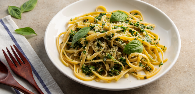 A receita clássica de macarrão alho e óleo que nunca decepciona