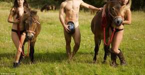 Estudantes usam a ‘vida selvagem’ para cobrir fotos peladões