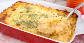 Frango cremoso gratinado: receita simples para o dia a dia