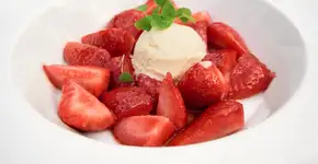 Frutas flambadas: receita secreta para uma sobremesa inesquecível