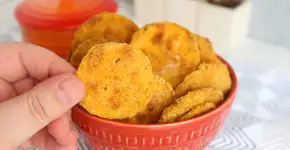 Abobrinha de forno empanada, fácil e barata