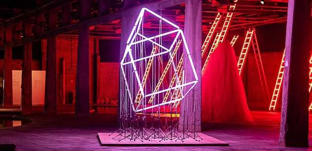 Exposição ‘Quase Circo – Carmela Gross’