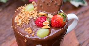 Grand Gateau de caneca pronto em 1 minuto no micro-ondas