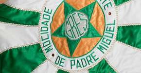 Zeca Pagodinho faz show na Mocidade Independente de Padre Miguel