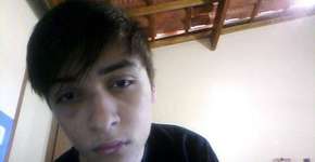 Vítima de homofobia, casal é espancado por 15 homens em vagão de metrô em SP