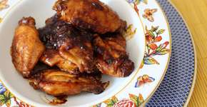 Aprenda a fazer frango refogado com geleia de tomate com pimenta