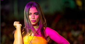 Anitta e C&A lançam looks usados em ‘Vai Malandra’ por até R$ 70