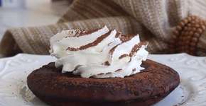 Brownie de tapioca bem chocolatudo e feito na frigideira