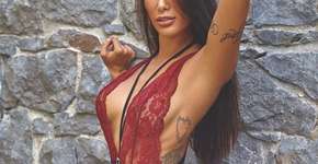 Modelo desiste do carnaval em protesto ao uso de penas