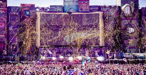 Tomorrowland abre vagas de emprego para bares, lanchonetes e organização do festival