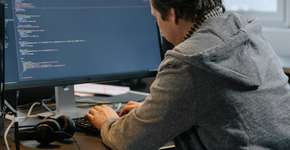 Quer salário alto desde o início? Veja as 5 melhores carreiras