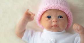 Bebês reborn tratados no SUS? Deputado propõe projeto polêmico em MG