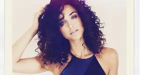 Débora Nascimento revela segredo de beleza de seus cabelos