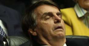 Quantas horas Jair Bolsonaro trabalhou desde a eleição de Lula?